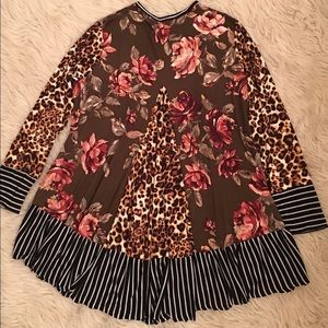 Mixed print top